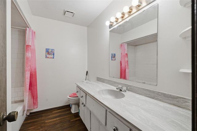 11108 Windmill Road, Oklahoma City, OK 73162