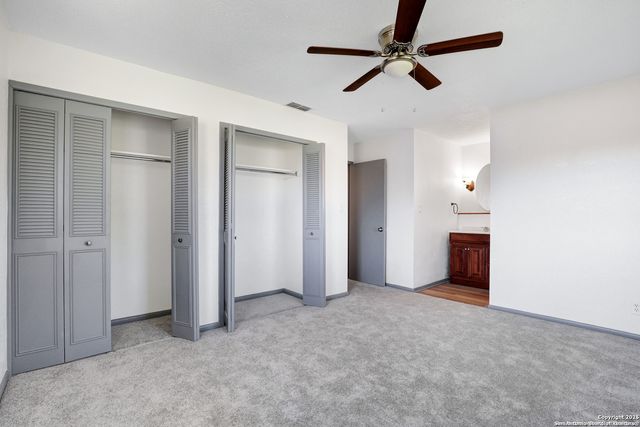 12614 MOSS HOLLOW ST, Live Oak, TX 78233