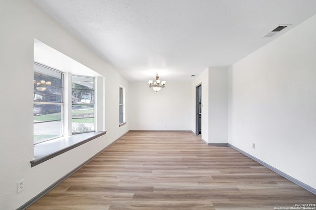 12614 MOSS HOLLOW ST, Live Oak, TX 78233