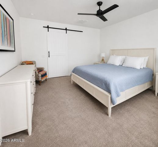 2334 E LEVI Drive, Phoenix, AZ 85040