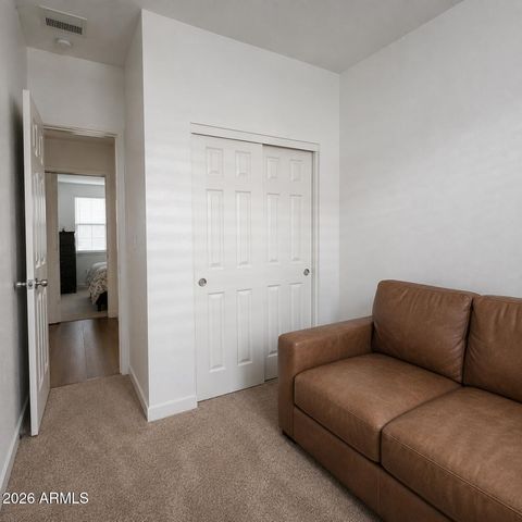 2334 E LEVI Drive, Phoenix, AZ 85040