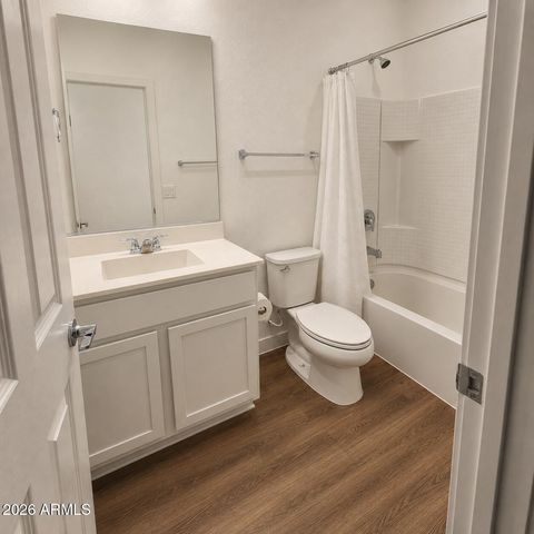 2334 E LEVI Drive, Phoenix, AZ 85040