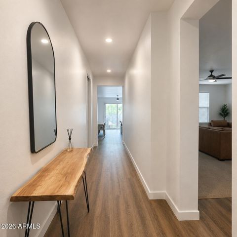 2334 E LEVI Drive, Phoenix, AZ 85040