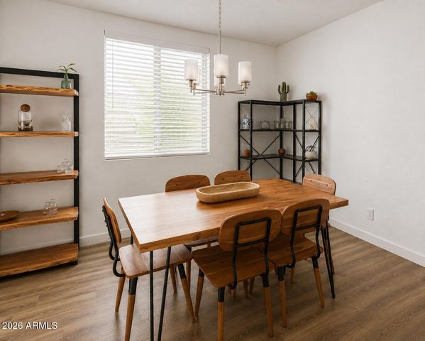 2334 E LEVI Drive, Phoenix, AZ 85040