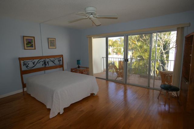 390 Golfview Road A, North Palm Beach, FL 33408