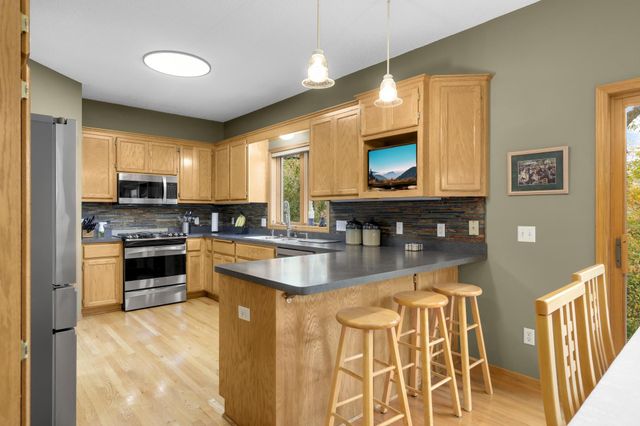 5054 Edgewater Drive, Savage, MN 55378