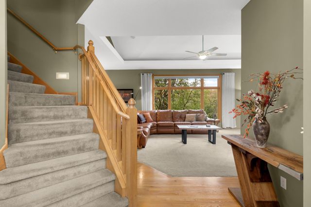 5054 Edgewater Drive, Savage, MN 55378