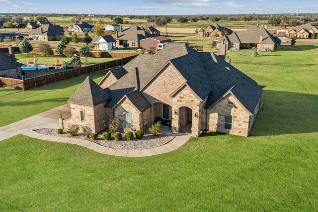 1020 Jesse James Lane, Springtown, TX 76082