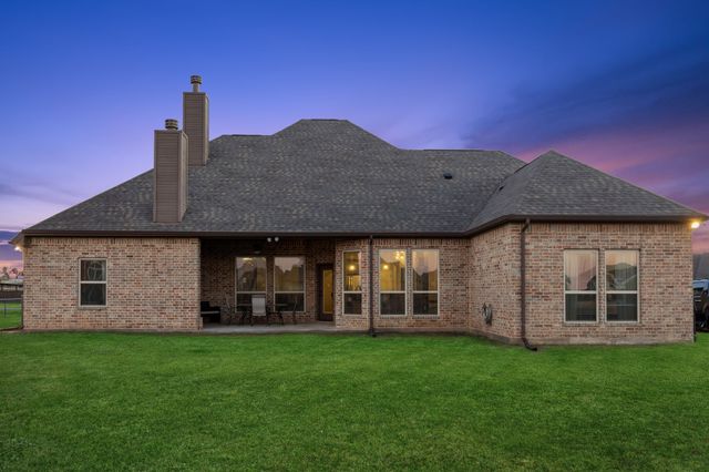 1020 Jesse James Lane, Springtown, TX 76082