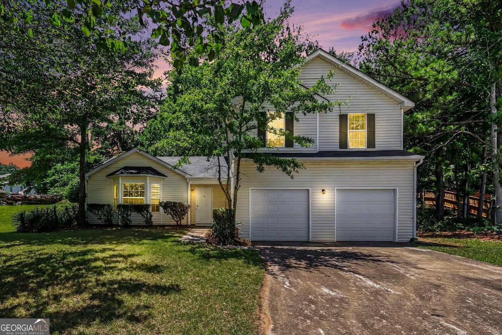 2233 Glen Briar Way, Lithonia, GA 30058