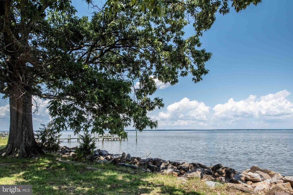 95 HICKORY LN, Colonial Beach, VA 22443