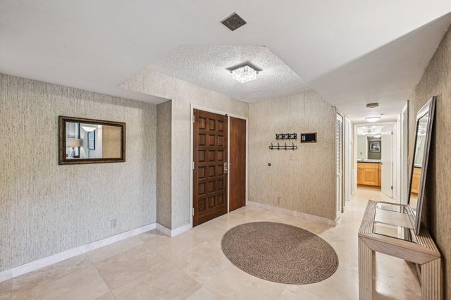 23200 Camino Del Mar 201, Boca Raton, FL 33433
