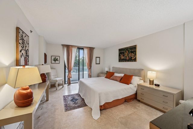 23200 Camino Del Mar 201, Boca Raton, FL 33433