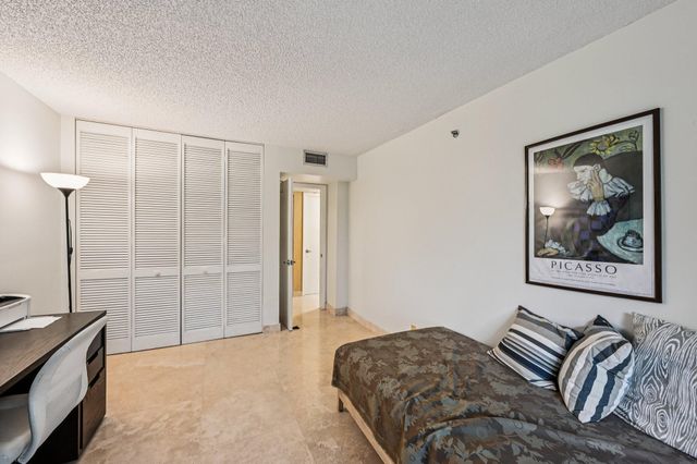 23200 Camino Del Mar 201, Boca Raton, FL 33433