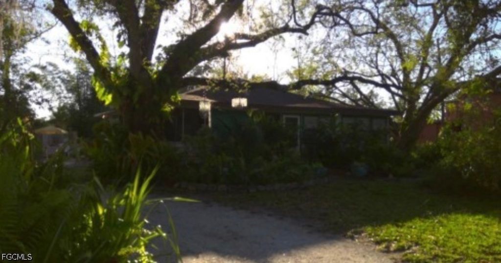 17350 Broadway ST, Alva, FL 33920