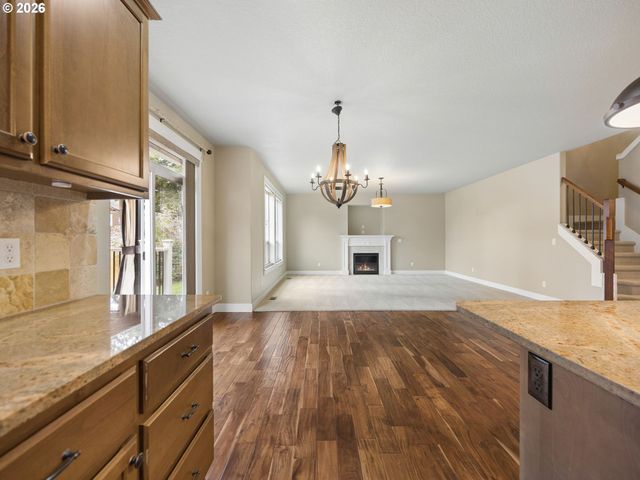 40189 LAUREL St, Sandy, OR 97055