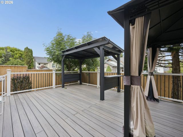 40189 LAUREL St, Sandy, OR 97055