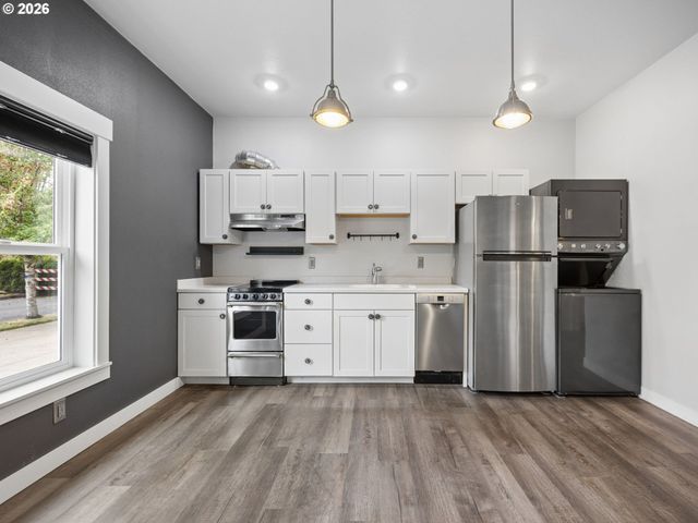 40189 LAUREL St, Sandy, OR 97055