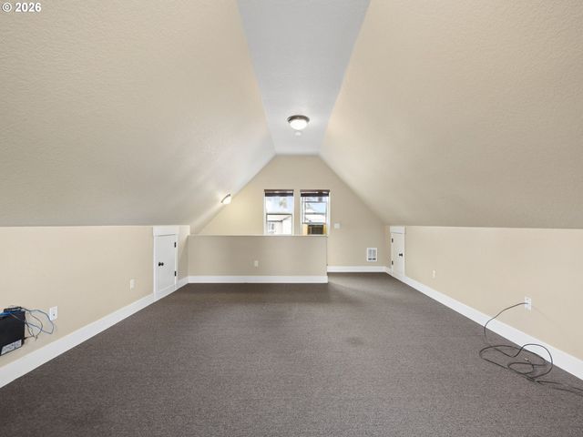 40189 LAUREL St, Sandy, OR 97055