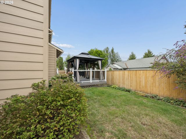 40189 LAUREL St, Sandy, OR 97055