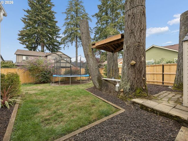 40189 LAUREL St, Sandy, OR 97055