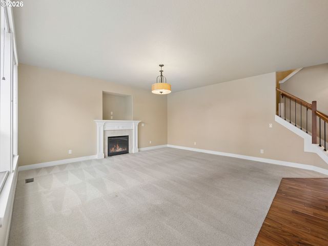 40189 LAUREL St, Sandy, OR 97055