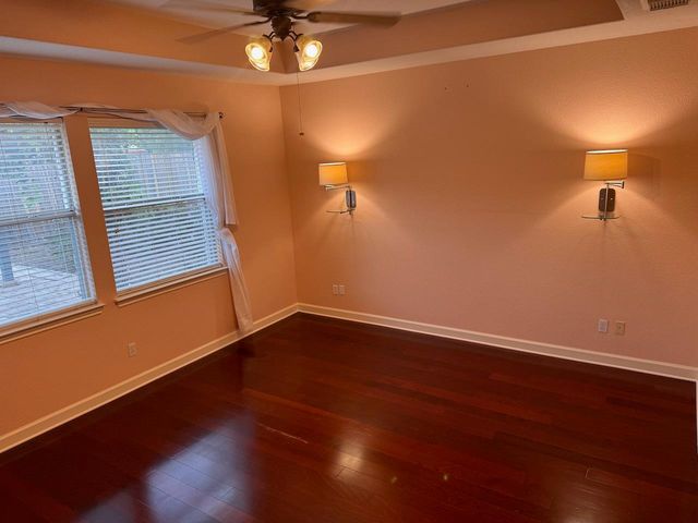 200 Park Place DR, Georgetown, TX 78628