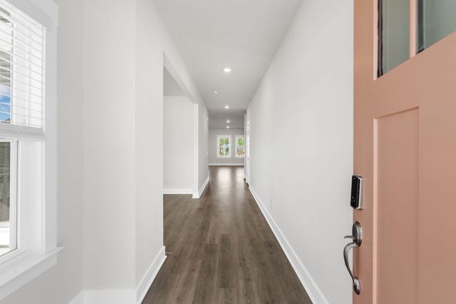 356 Calm Water Way, Summerville, SC 29486