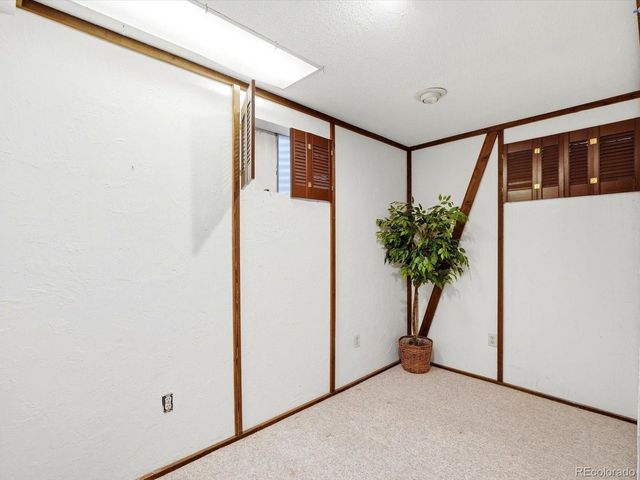 6995 Queen Cir, Arvada, CO 80004