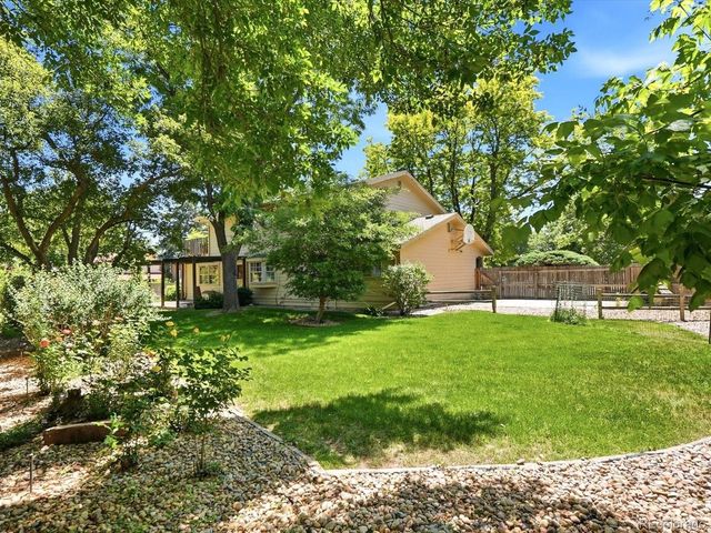 6995 Queen Cir, Arvada, CO 80004