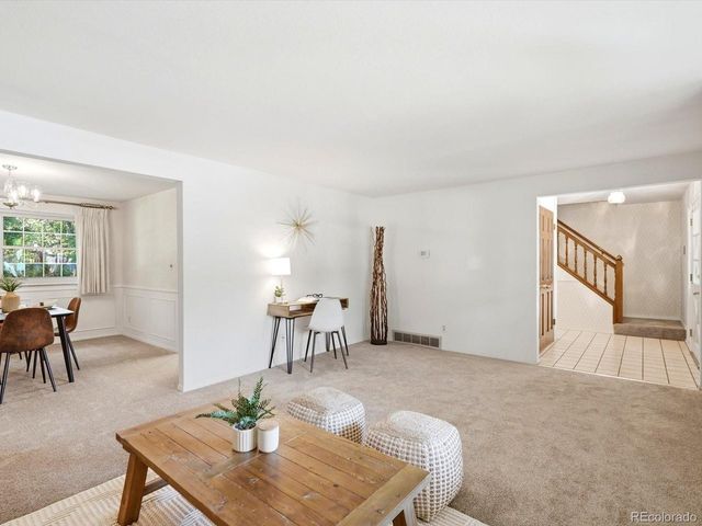 6995 Queen Cir, Arvada, CO 80004