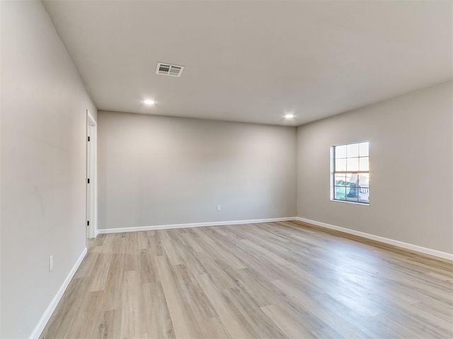 1501 SW 68th Street, Oklahoma City, OK 73159