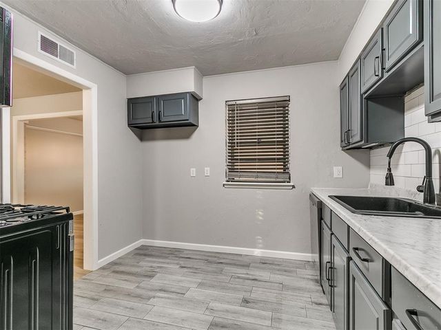 1501 SW 68th Street, Oklahoma City, OK 73159