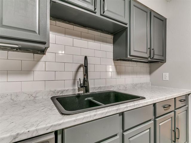 1501 SW 68th Street, Oklahoma City, OK 73159