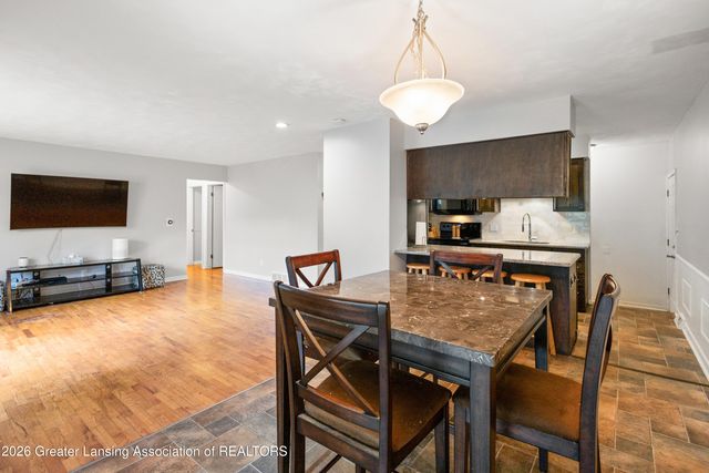 4220 Marys Way, Lansing, MI 48917