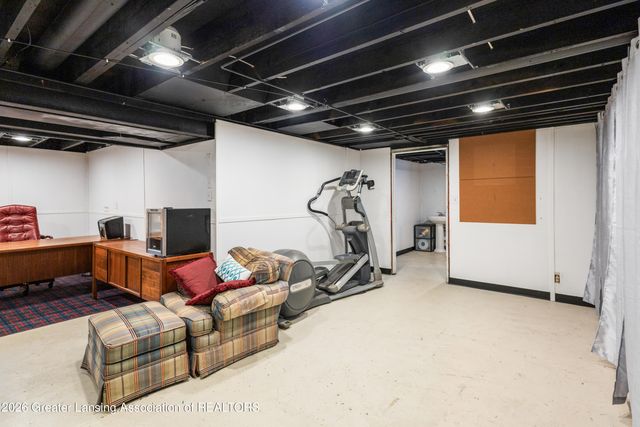 4220 Marys Way, Lansing, MI 48917