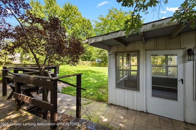 4220 Marys Way, Lansing, MI 48917
