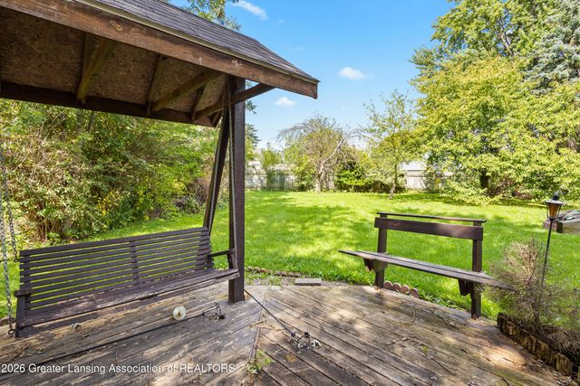 4220 Marys Way, Lansing, MI 48917