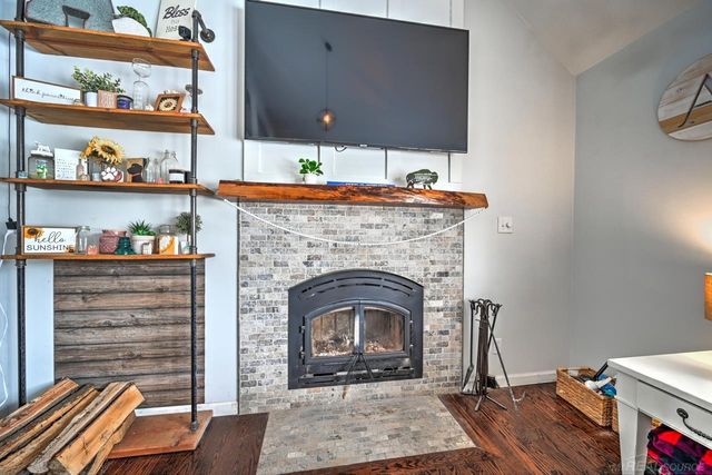 65 Woodside Lane, Oakland, MI 48360