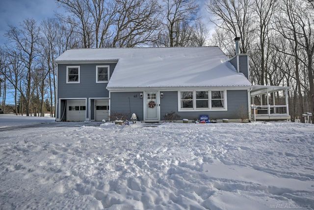 65 Woodside Lane, Oakland, MI 48360