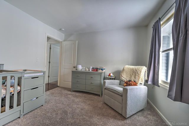 65 Woodside Lane, Oakland, MI 48360