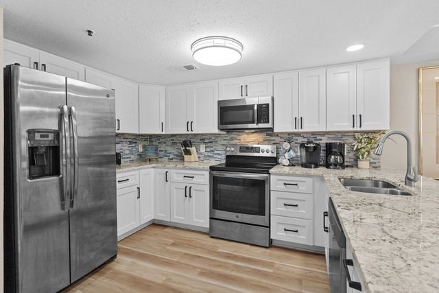 6100 N Ocean Blvd Unit 901, North Myrtle Beach, SC 29582