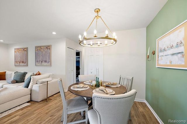 41999 King Edward Court, Clinton Township, MI 48038