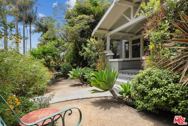 813 Crestmoore Place, Venice (los Angeles), CA 90291