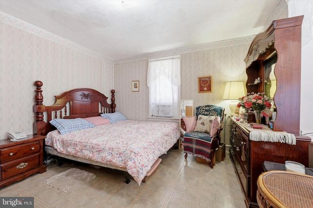 6113 NASSAU RD, Philadelphia, PA 19151