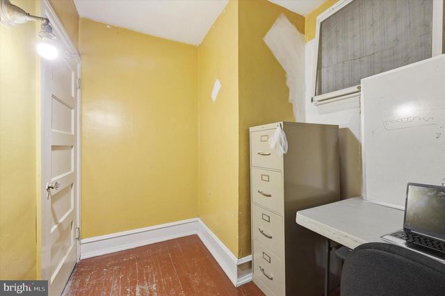 6113 NASSAU RD, Philadelphia, PA 19151