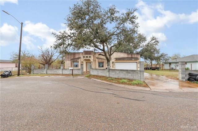 420 W Sycamore Avenue, Alton, TX 78573
