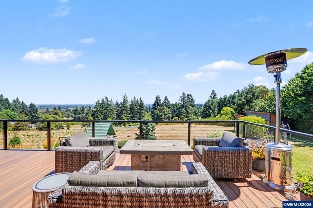 2250 27th Pl NW, Salem, OR 97304