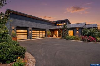 2250 27th Pl NW, Salem, OR 97304