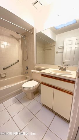 18 WARREN Place, Palm Coast, FL 32164